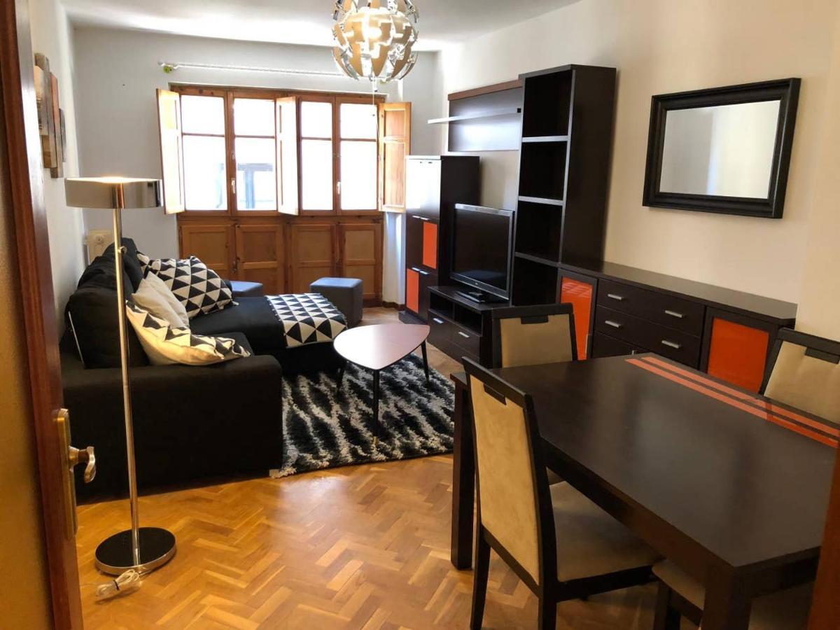 Apartamento Mulhacin Apartament León Zewnętrze zdjęcie