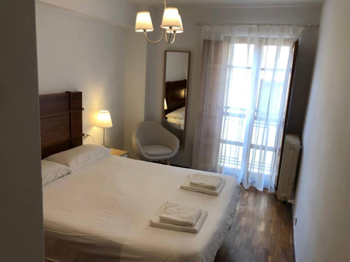 Apartamento Mulhacin Apartament León Zewnętrze zdjęcie
